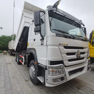 Op maat gemaakte Sinotruk chassis dumptruck met buisloze bandenontwerp en stroomondersteuning