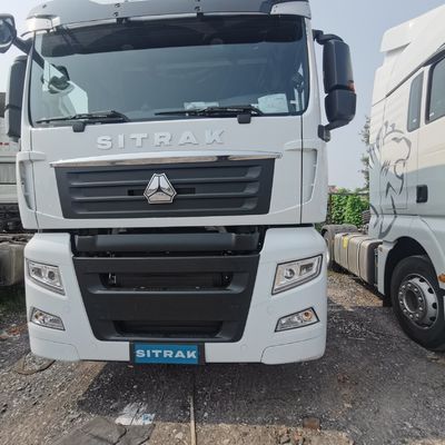 Gepersonaliseerde Sitrak 4X2 480 pk tractor aanhanger met 600L brandstoftank en Amerikaanse munt