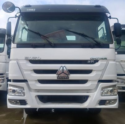Sitrak 6X4 HOWO Traktortruck voor het transport en de levering van goederen van koolstofstaal