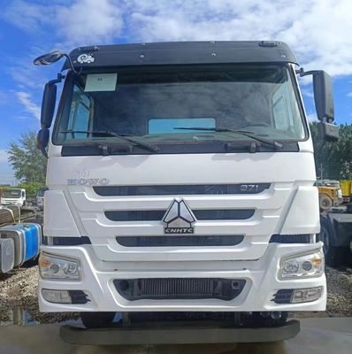 Gepersonaliseerde zware vrachtwagen HOWO 371HP6/4 Transport traction truck met personalisatie