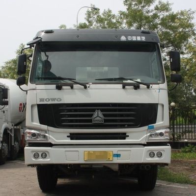 6x4 aandrijflijn Gebruikt 375 HOWO Drum Betonmixer Truck voor zware constructie