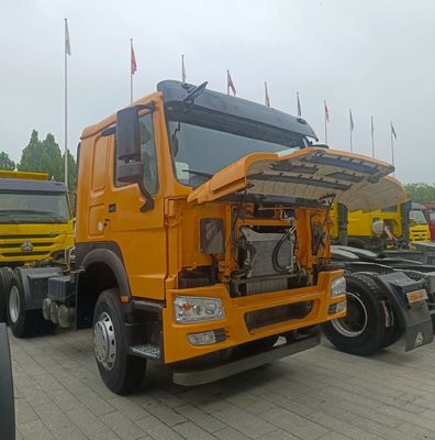 Gebruikte HOWO-tractor met luchtophangstoel voor het trekken van halve aanhangwagens en aanpassing