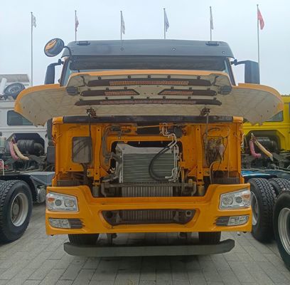 Duurzame en krachtige Sinotruck 6X4 trekker met zware luchtophanging bestuurdersstoel