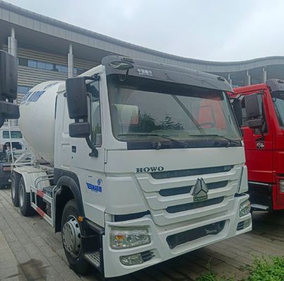 Sinotruk Chassis HOWO 12m3 Zelfbetonmengtruck Ideaal voor bouwmachines