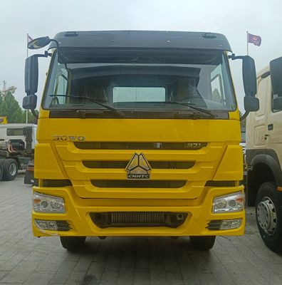 Buisloos bandenontwerp 371HOWO Dieseltractor voor 351-450 pk pk en prestaties
