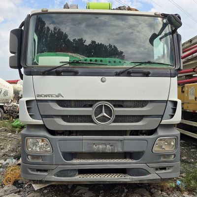 Speciale onderdelen voor het chassis van de Sinotruk 8×4 aandrijfietsen banden stuurbekrachtiging