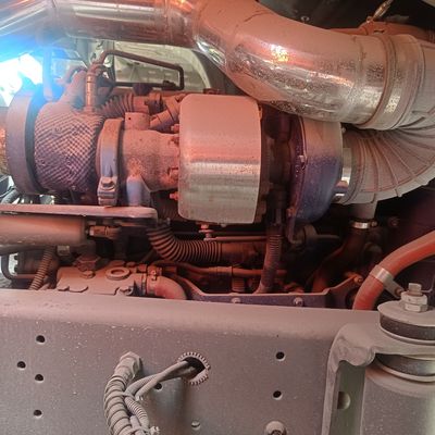 Diesel Sinotruk 6X4 dumptruck met ISO-gecertificeerde banden en hydraulisch stuur