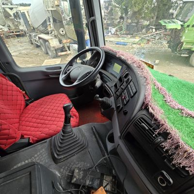 21-30t aanpasbaar Sinotruk-chassis met stuurbekrachtiging en banden
