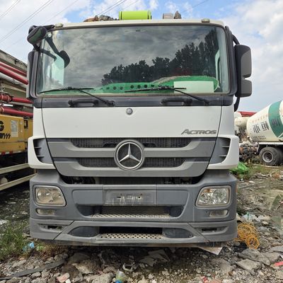 Chassis van Sinotruk Zwaar materieel met buisloze banden en gereviseerde pomponderdelen