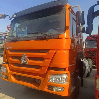 Gebruikte Sinotruk HOWO 6X4 Trailer Head Tractor Horse Tipper Truck Aanvankelijke betalingsoptie