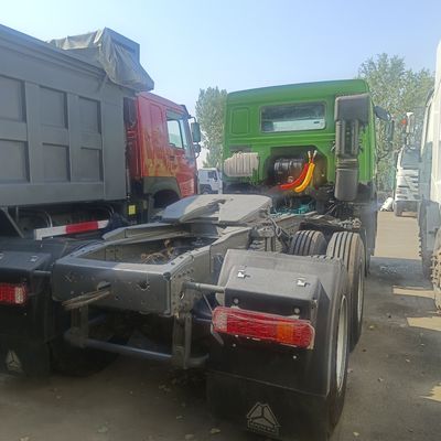 Bestuurderstoel Luchtophanging Stoel Zware trekker Truck 490HP HOWO Op maat