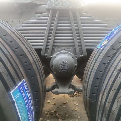 Bestuurderstoel Luchtophanging Stoel Zware trekker Truck 490HP HOWO Op maat