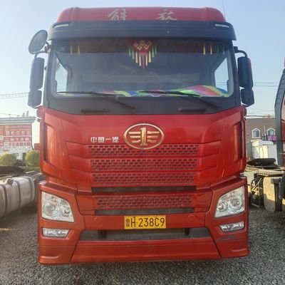 420 pk FAW 6X4 trekker met handgeschakelde versnellingsbak en 6 maanden naverkoopservice