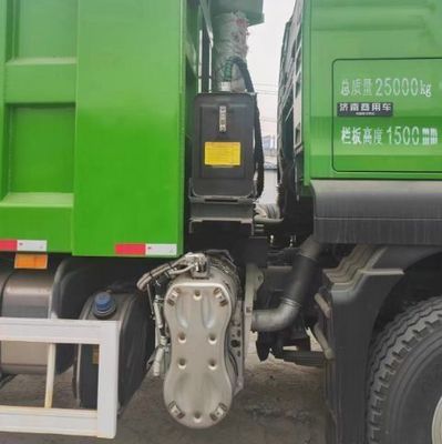 Hydraulisch stuur met krachtassistentie aangepaste kleur 6X4 Sinotruk Chassis Dump Truck