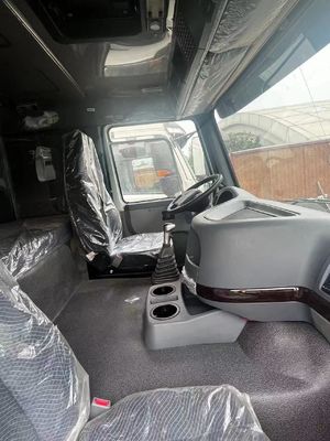 4-6L motorvermogen Voorste hefvorm Hydraulische stuurbekrachtiging Dumptruck voor dumpen