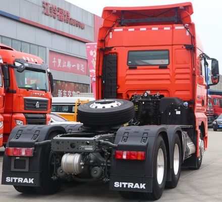 Krachtige 6x4 CNG-tractor met luchtophanging en handgeschakelde transmissie