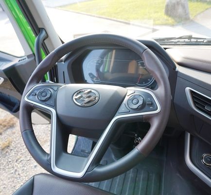 6X4 aandrijflijntractor Truck Saic Hongyan Jiehu H6 met dumpers en ≤5 zitplaatsen