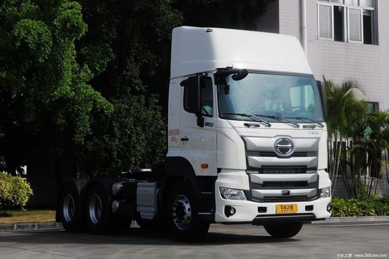 Superieure efficiëntie hoog koppel CNG trekker Truck hoofd 375/420HP met 1000L brandstoftank