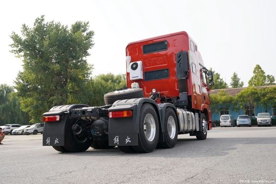 Handgeschakelde transmissie en 400L brandstoftank zware 420 pk tractor met aanhangwagen