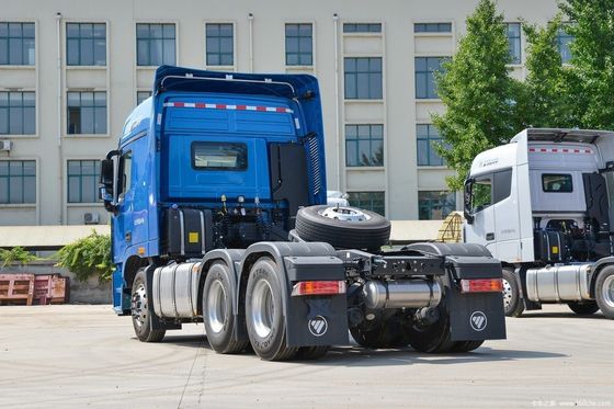Op maat gemaakte 420 pk zware trekker met aanhangwagen en ≤5 zitplaatsen