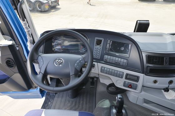 Op maat gemaakte 420 pk zware trekker met aanhangwagen en ≤5 zitplaatsen