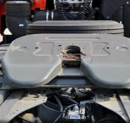 6X4 Gebruikte FAW Jiefang J7 zware vrachtwagen 550 pk Nationale vijf Amt automatische tractor met onderdelen