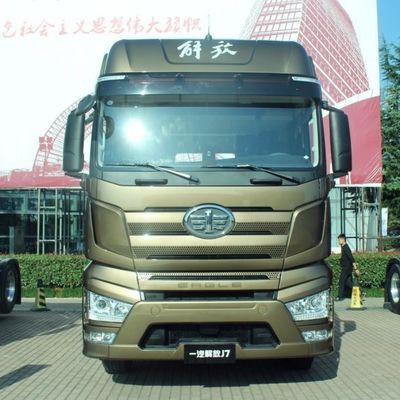 US Gebruikte Sino Sinotruk HOWO 6X4 Zware trekker Trucks met Carbon Steel Cargo Box