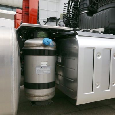 US Gebruikte Sino Sinotruk HOWO 6X4 Zware trekker Trucks met Carbon Steel Cargo Box