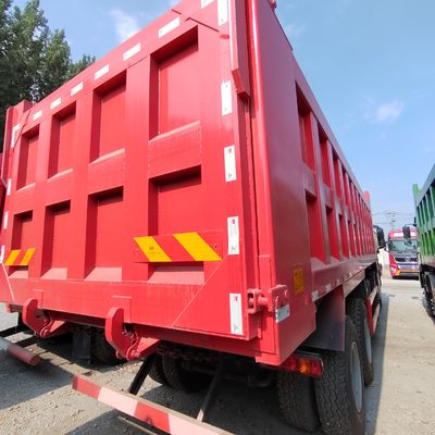 Verzendkosten voor gebruikte HOWO 6*4 Dump Tipper Truck Front Lifting Style en Heavy Duty