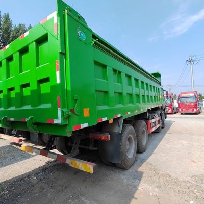 8.54m*2.55m*3.45m bandengrootte Sinotruk zware vrachtwagen voor vervoer