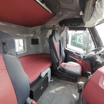 Tweedehands Sinotruk Huanghe/ HOWO/ Shacman sleepwagen