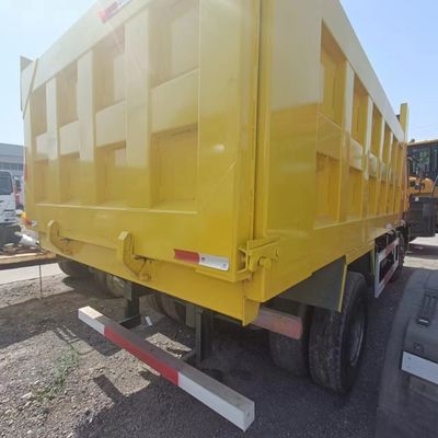 Sinotruk 6x4 Dump Truck HOWO 336 met zwaar chassis en 251-350 pk