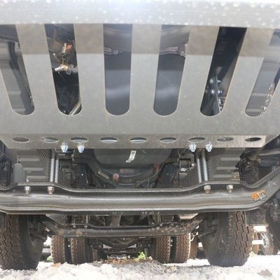 21-30t Cargo Box van koolstofstaal FAW 8X4 Truck met banden en hydraulisch stuurprogramma