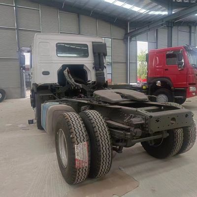 Sinotruk Haowo lichte trekker aanhanger met motorvermogen&gt; 8L en ISO-certificering