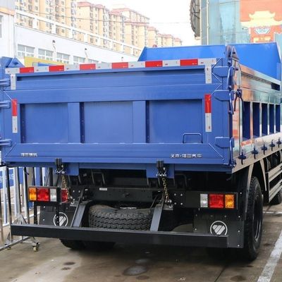Buisloos bandenontwerp tweedehands vrachtwagenframe met Sinotruk chassis zware apparatuur
