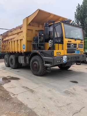 Sinotruck Rhd Rechtsrijden LHD 6X4 100t Laad-Dump Truck Tipper Truck voor ≤5 zitplaatsen