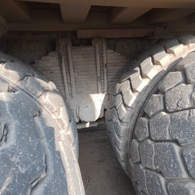 Elektrisch systeem Batterij 2X12V/165ah Gebruikte tweedehands zware vrachtwagen HOWO 6×4 Dump Tipper