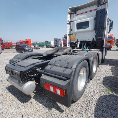 Dongfeng Shacman 7 ton aanhangwagen met 400 liter brandstoftank en automatische transmissie