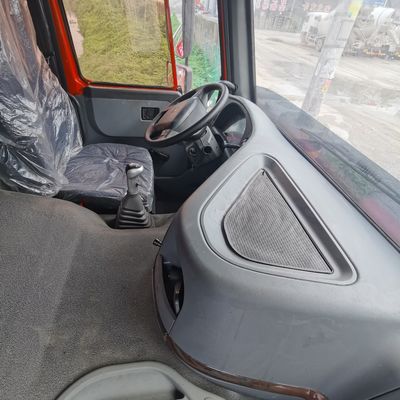 Nationale zware vrachtwagen 8X4 Dump Truck Hydraulisch stuur Airconditioner Cabin inbegrepen