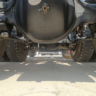 470 pk 6X4 Traktor Truck Northern Edition Edition met en sleephalve aanhangwagen