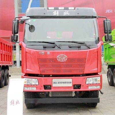 Sinotruck Hydraulisch stuurbare bouwtruck voor offroad- en mijnbouwtoepassingen
