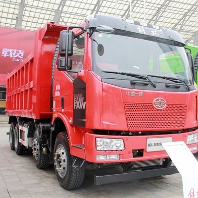 Buitenwegbouw in Nigeria 8x4 dumptruck met handgeschakelde transmissie en banden