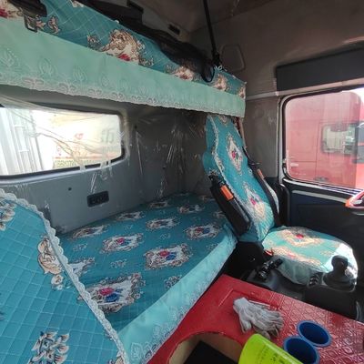 10 Wieltrekkers en vrachtwagens met pakketbruttogewicht 7500.000kg