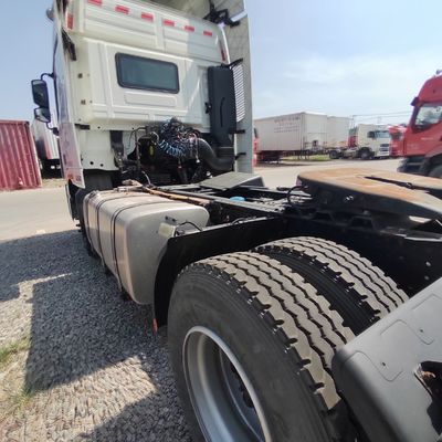 Auman Sitrak 6X4 trekkertruck voor de bouw en het vervoer Motorcapaciteit&gt; 8L