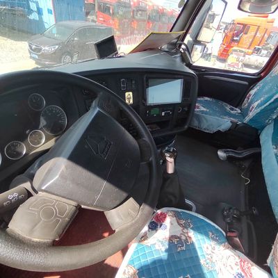 30 ton laadvermogen handgestuurde transmissie type zware wagen Sinotruk chassis tipper truck