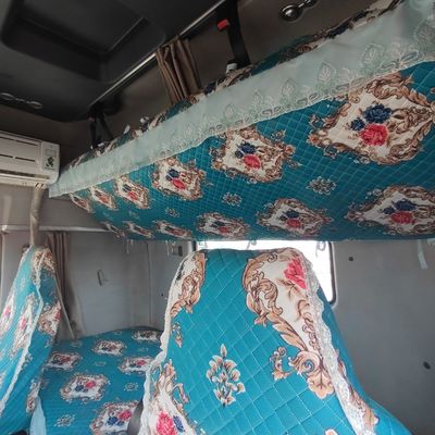 Chassis-mijnwagen van Sinotruk met hydraulische stuurstoelen ≤ 5 en verzendkosten