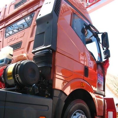 FAW Jh6p Euro 3 6X4 Dieseltractor 460 pk Manuele versnelling Aanpassing voor kilometers 100000 km