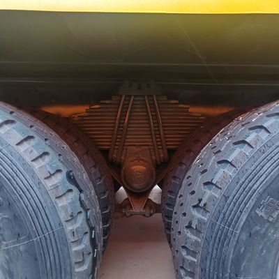 Sinotruck Zware vrachtwagen Truck 6X4 Industrieel transportvoertuig voor 11m*2,55m*3,45m