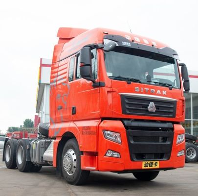 ISO-gecertificeerde Sitrak 6X4-tractor met brandstoftank en hydraulische stuurbekrachtiging