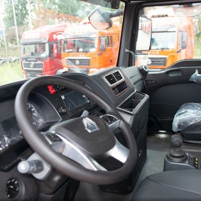 ISO-gecertificeerde Sitrak 6X4-tractor met brandstoftank en hydraulische stuurbekrachtiging